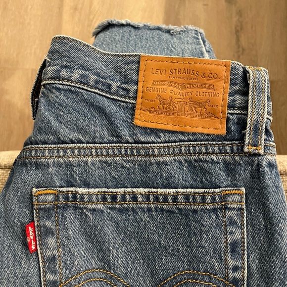 Levi’s Wedgie fit jeans - Picture 3 of 4
